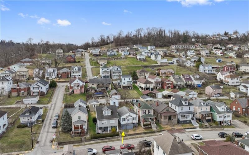 720 1/2 Center Avenue, Charleroi, 15022, 2 Bedrooms Bedrooms, ,1.1 BathroomsBathrooms,Residential,For Sale,Center Avenue,1687888