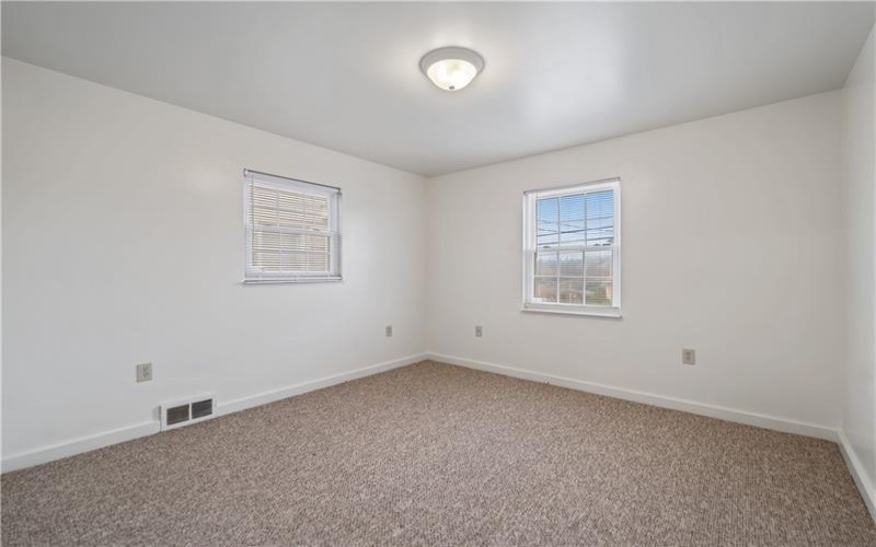 720 1/2 Center Avenue, Charleroi, 15022, 2 Bedrooms Bedrooms, ,1.1 BathroomsBathrooms,Residential,For Sale,Center Avenue,1687888