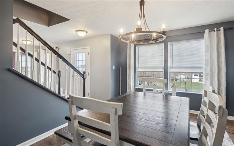 208 Summit Cir, Houston, 15342, 4 Bedrooms Bedrooms, 10 Rooms Rooms,2.2 BathroomsBathrooms,Residential,For Sale,Summit Cir,1693847