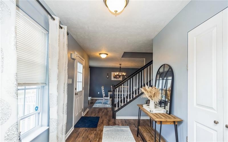 208 Summit Cir, Houston, 15342, 4 Bedrooms Bedrooms, 10 Rooms Rooms,2.2 BathroomsBathrooms,Residential,For Sale,Summit Cir,1693847