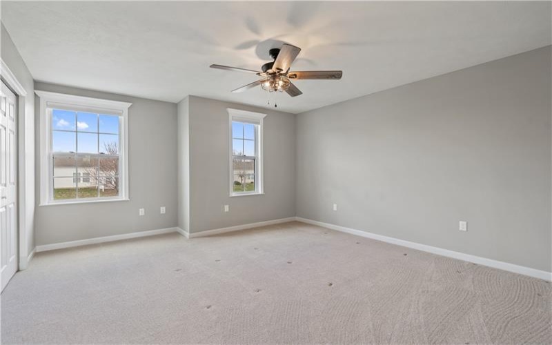 169 Viareggio Way, Finleyville, 15332, 3 Bedrooms Bedrooms, ,2.1 BathroomsBathrooms,Residential,For Sale,Viareggio Way,1694164