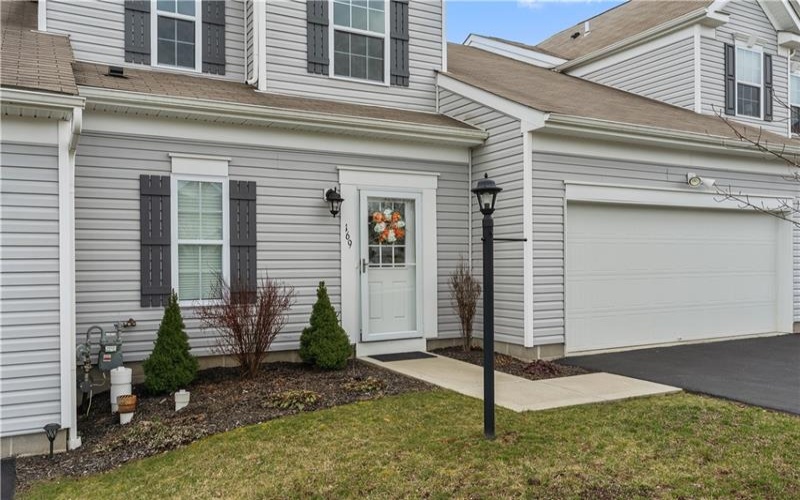 169 Viareggio Way, Finleyville, 15332, 3 Bedrooms Bedrooms, ,2.1 BathroomsBathrooms,Residential,For Sale,Viareggio Way,1694164