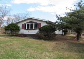 178 North Avenue, Charleroi, 15022, 2 Bedrooms Bedrooms, 6 Rooms Rooms,1 BathroomBathrooms,Residential,For Sale,North Avenue,1694174