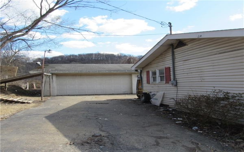 178 North Avenue, Charleroi, 15022, 2 Bedrooms Bedrooms, 6 Rooms Rooms,1 BathroomBathrooms,Residential,For Sale,North Avenue,1694174