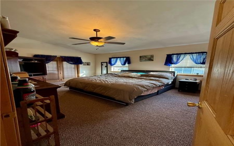 1218 Race St, Connellsville, 15425, 2 Bedrooms Bedrooms, ,2 BathroomsBathrooms,Residential,For Sale,Race St,1671126