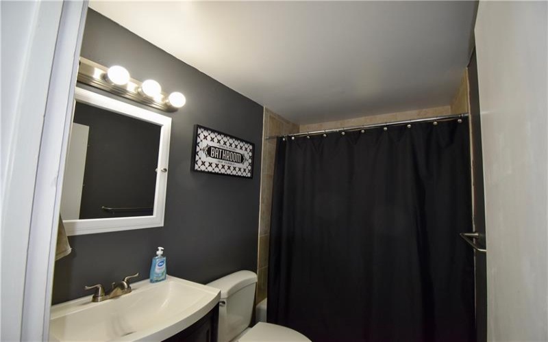 503 Arizona Dr, Lower Burrell, 15068, 3 Bedrooms Bedrooms, 7 Rooms Rooms,2 BathroomsBathrooms,Residential,For Sale,Arizona Dr,1675960