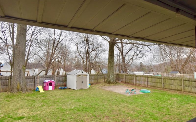 503 Arizona Dr, Lower Burrell, 15068, 3 Bedrooms Bedrooms, 7 Rooms Rooms,2 BathroomsBathrooms,Residential,For Sale,Arizona Dr,1675960
