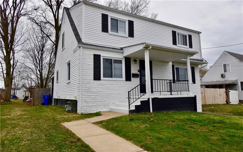 503 Arizona Dr, Lower Burrell, 15068, 3 Bedrooms Bedrooms, 7 Rooms Rooms,2 BathroomsBathrooms,Residential,For Sale,Arizona Dr,1675960