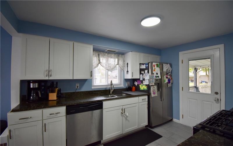 503 Arizona Dr, Lower Burrell, 15068, 3 Bedrooms Bedrooms, 7 Rooms Rooms,2 BathroomsBathrooms,Residential,For Sale,Arizona Dr,1675960