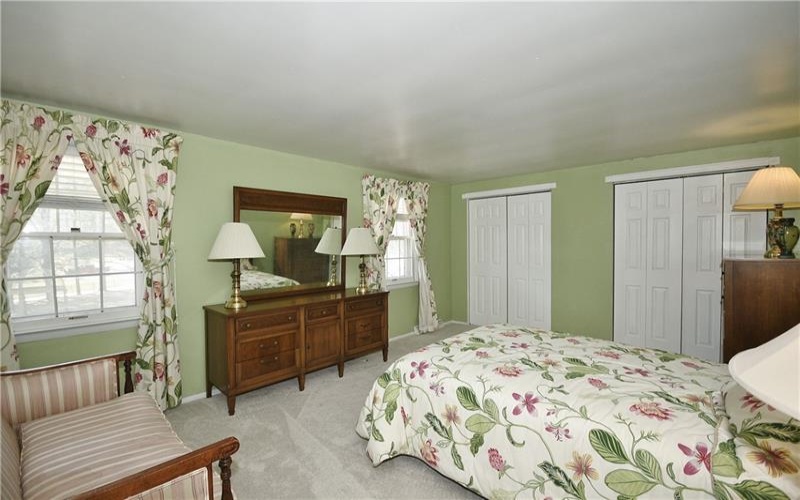 402 E Malden, Coal Center, 15423, 5 Bedrooms Bedrooms, 13 Rooms Rooms,5.1 BathroomsBathrooms,Residential,For Sale,E Malden,1694137