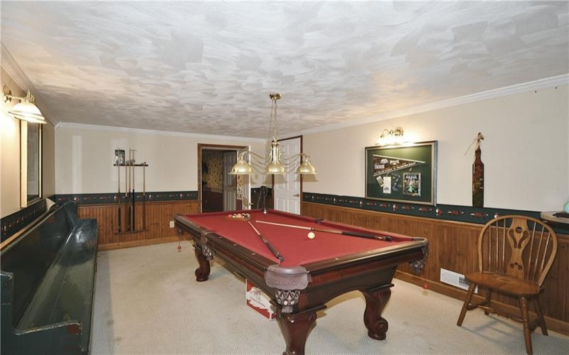 402 E Malden, Coal Center, 15423, 5 Bedrooms Bedrooms, 13 Rooms Rooms,5.1 BathroomsBathrooms,Residential,For Sale,E Malden,1694137