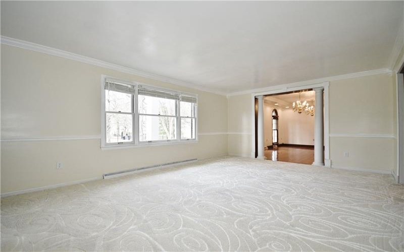402 E Malden, Coal Center, 15423, 5 Bedrooms Bedrooms, 13 Rooms Rooms,5.1 BathroomsBathrooms,Residential,For Sale,E Malden,1694137