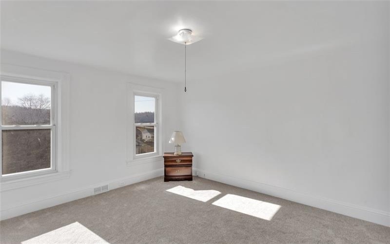 209 Allen Ave, Donora, 15033, 3 Bedrooms Bedrooms, 6 Rooms Rooms,2 BathroomsBathrooms,Residential,For Sale,Allen Ave,1694187