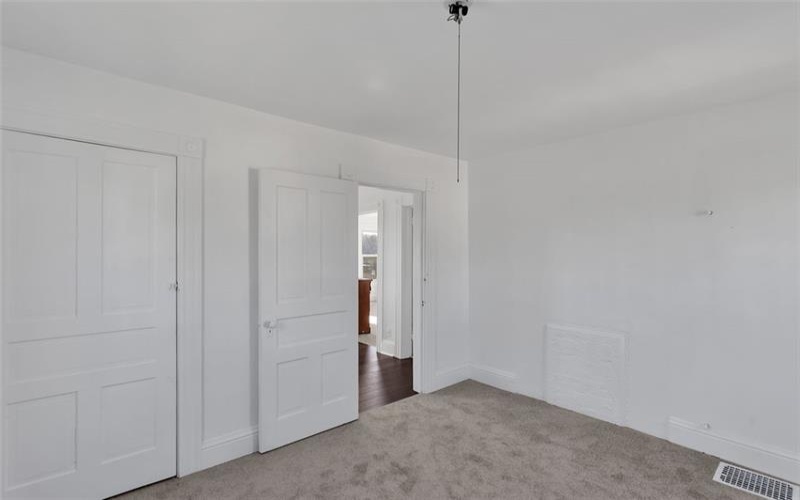 209 Allen Ave, Donora, 15033, 3 Bedrooms Bedrooms, 6 Rooms Rooms,2 BathroomsBathrooms,Residential,For Sale,Allen Ave,1694187