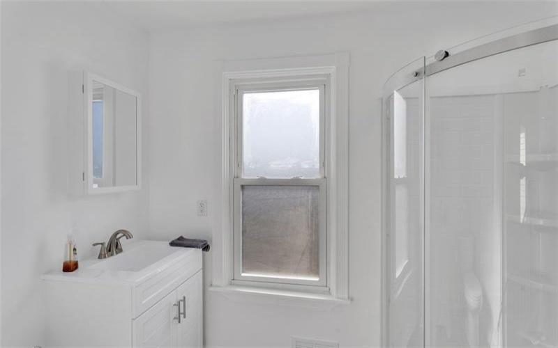 209 Allen Ave, Donora, 15033, 3 Bedrooms Bedrooms, 6 Rooms Rooms,2 BathroomsBathrooms,Residential,For Sale,Allen Ave,1694187