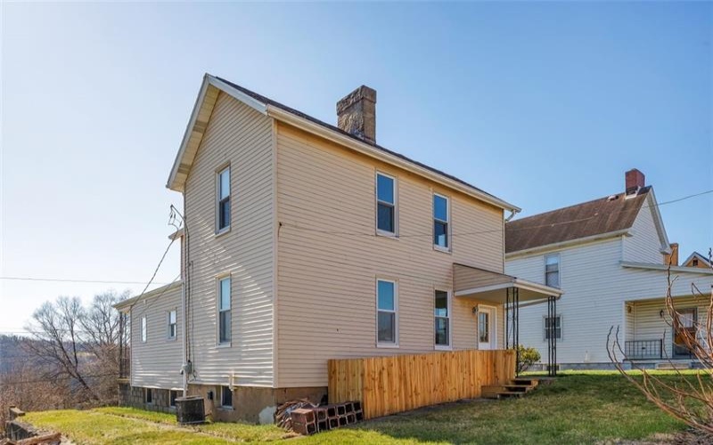 209 Allen Ave, Donora, 15033, 3 Bedrooms Bedrooms, 6 Rooms Rooms,2 BathroomsBathrooms,Residential,For Sale,Allen Ave,1694187