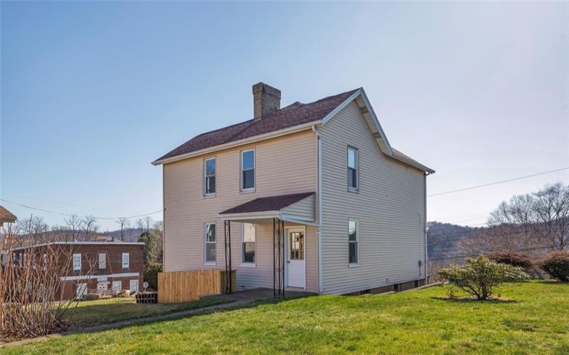 209 Allen Ave, Donora, 15033, 3 Bedrooms Bedrooms, 6 Rooms Rooms,2 BathroomsBathrooms,Residential,For Sale,Allen Ave,1694187
