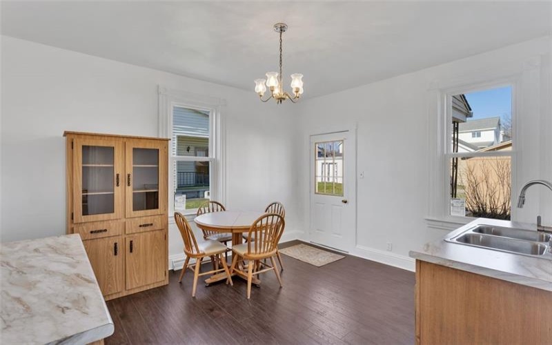 209 Allen Ave, Donora, 15033, 3 Bedrooms Bedrooms, 6 Rooms Rooms,2 BathroomsBathrooms,Residential,For Sale,Allen Ave,1694187