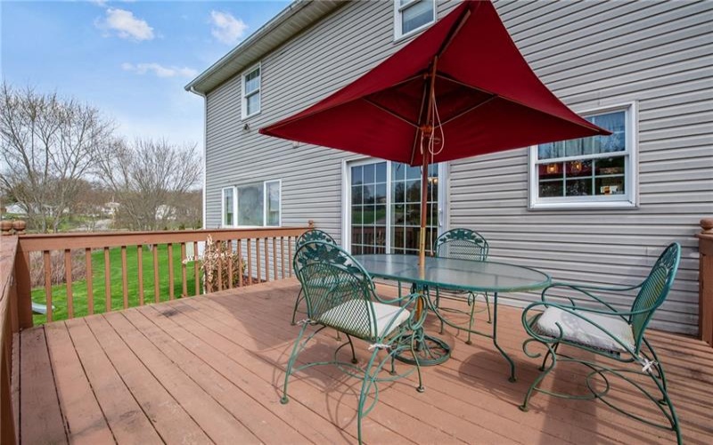 114 Adella Ct, Jeannette, 15644, 4 Bedrooms Bedrooms, 11 Rooms Rooms,3.1 BathroomsBathrooms,Residential,For Sale,Adella Ct,1694413
