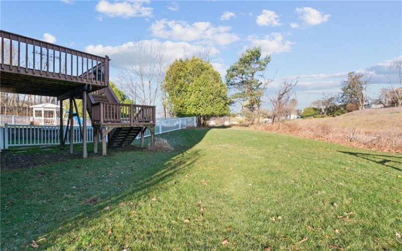 114 Adella Ct, Jeannette, 15644, 4 Bedrooms Bedrooms, 11 Rooms Rooms,3.1 BathroomsBathrooms,Residential,For Sale,Adella Ct,1694413