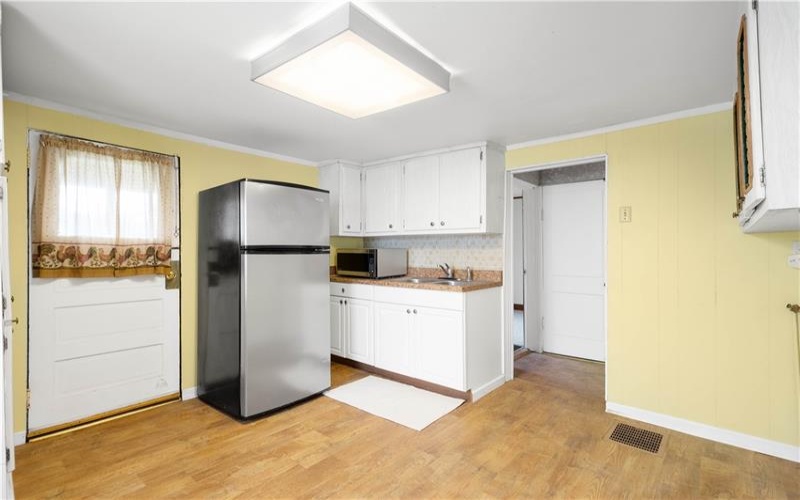 1020 Fayette Street, Washington, 15301, 2 Bedrooms Bedrooms, 6 Rooms Rooms,1 BathroomBathrooms,Residential,For Sale,Fayette Street,1694096