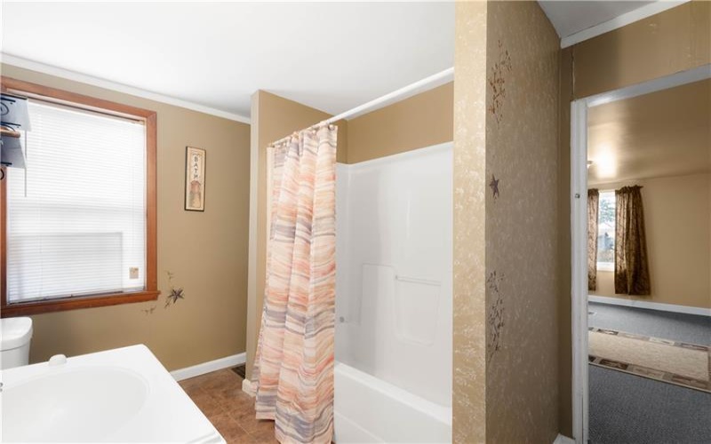 1020 Fayette Street, Washington, 15301, 2 Bedrooms Bedrooms, 6 Rooms Rooms,1 BathroomBathrooms,Residential,For Sale,Fayette Street,1694096