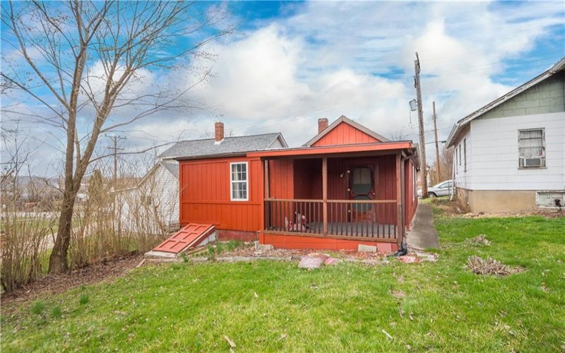 1020 Fayette Street, Washington, 15301, 2 Bedrooms Bedrooms, 6 Rooms Rooms,1 BathroomBathrooms,Residential,For Sale,Fayette Street,1694096