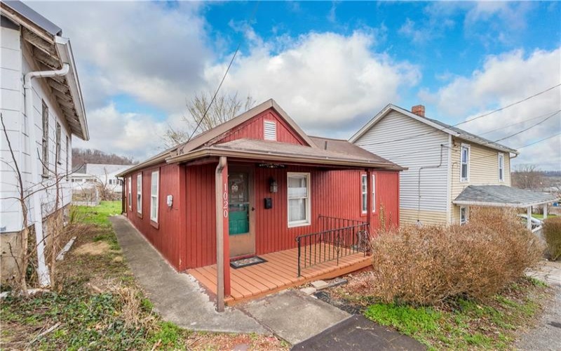 1020 Fayette Street, Washington, 15301, 2 Bedrooms Bedrooms, 6 Rooms Rooms,1 BathroomBathrooms,Residential,For Sale,Fayette Street,1694096