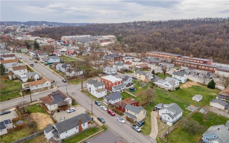 1020 Fayette Street, Washington, 15301, 2 Bedrooms Bedrooms, 6 Rooms Rooms,1 BathroomBathrooms,Residential,For Sale,Fayette Street,1694096