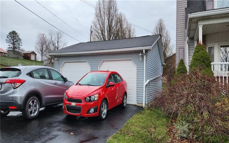 314 Blake Ave, Connellsville, 15425, 3 Bedrooms Bedrooms, 8 Rooms Rooms,1 BathroomBathrooms,Residential,For Sale,Blake Ave,1693133