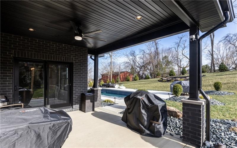 1072 Breezewood Dr, Cecil, 15317, 5 Bedrooms Bedrooms, 10 Rooms Rooms,3.1 BathroomsBathrooms,Residential,For Sale,Breezewood Dr,1694479