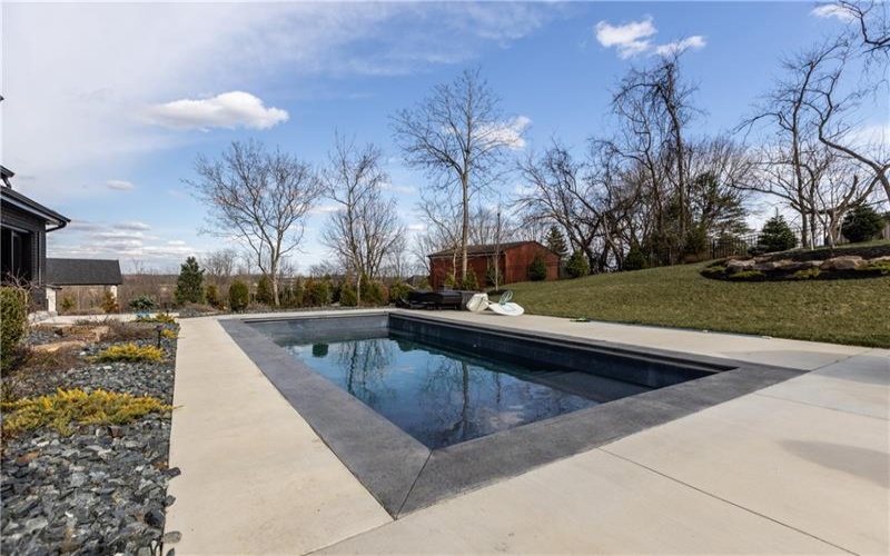 1072 Breezewood Dr, Cecil, 15317, 5 Bedrooms Bedrooms, 10 Rooms Rooms,3.1 BathroomsBathrooms,Residential,For Sale,Breezewood Dr,1694479