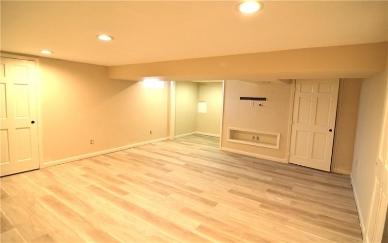 409 Himler Rd, Greensburg, 15601, 5 Bedrooms Bedrooms, 10 Rooms Rooms,3 BathroomsBathrooms,Residential,For Sale,Himler Rd,1686073