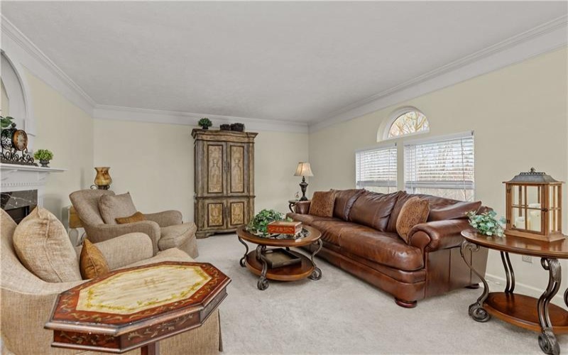 516 Potomac Dr, Washington, 15301, 4 Bedrooms Bedrooms, 9 Rooms Rooms,2.1 BathroomsBathrooms,Residential,For Sale,Potomac Dr,1693800