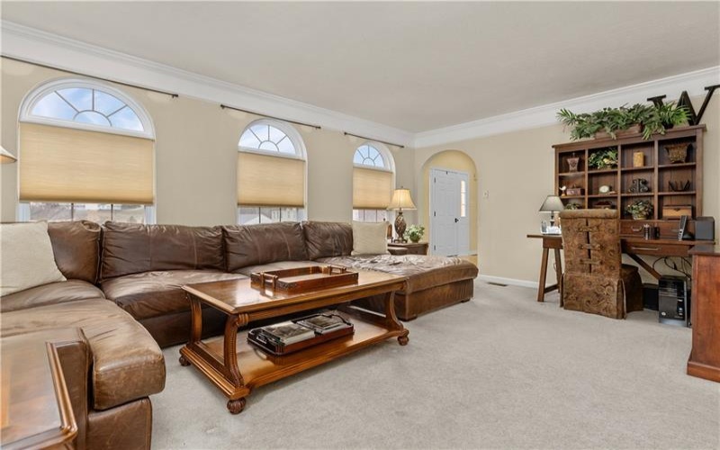 516 Potomac Dr, Washington, 15301, 4 Bedrooms Bedrooms, 9 Rooms Rooms,2.1 BathroomsBathrooms,Residential,For Sale,Potomac Dr,1693800