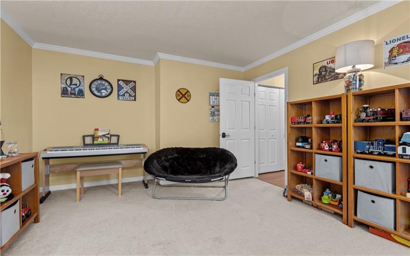 516 Potomac Dr, Washington, 15301, 4 Bedrooms Bedrooms, 9 Rooms Rooms,2.1 BathroomsBathrooms,Residential,For Sale,Potomac Dr,1693800