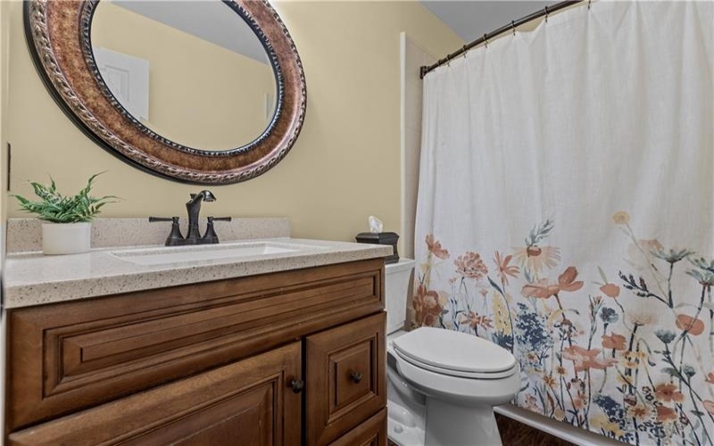 516 Potomac Dr, Washington, 15301, 4 Bedrooms Bedrooms, 9 Rooms Rooms,2.1 BathroomsBathrooms,Residential,For Sale,Potomac Dr,1693800