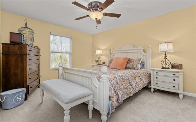 516 Potomac Dr, Washington, 15301, 4 Bedrooms Bedrooms, 9 Rooms Rooms,2.1 BathroomsBathrooms,Residential,For Sale,Potomac Dr,1693800