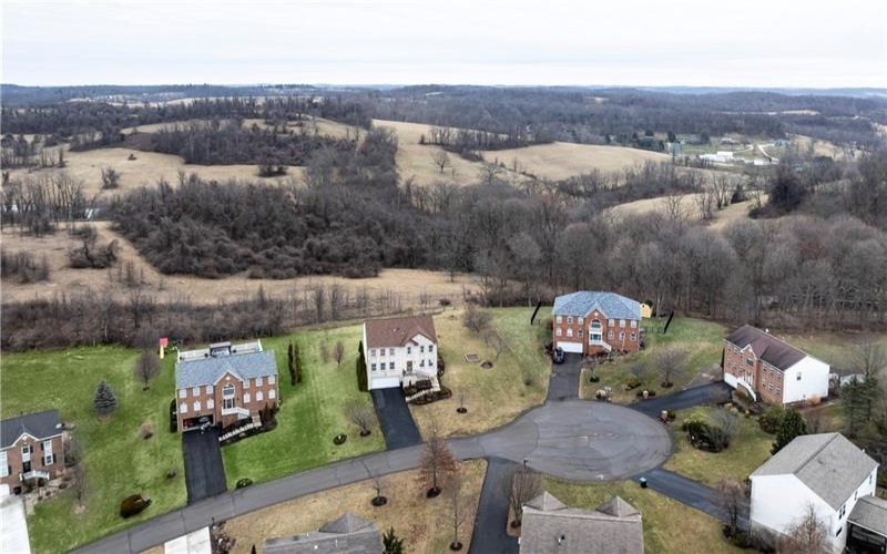 516 Potomac Dr, Washington, 15301, 4 Bedrooms Bedrooms, 9 Rooms Rooms,2.1 BathroomsBathrooms,Residential,For Sale,Potomac Dr,1693800