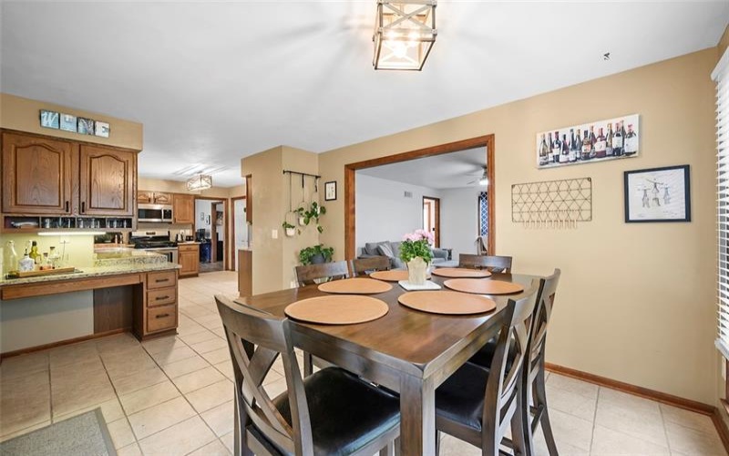 224 Waugaman Rd, Harrison City, 15636, 3 Bedrooms Bedrooms, 7 Rooms Rooms,2.1 BathroomsBathrooms,Residential,For Sale,Waugaman Rd,1694706