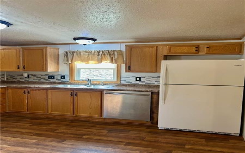 102 Candice St, Hopwood, 15445, 3 Bedrooms Bedrooms, 5 Rooms Rooms,2 BathroomsBathrooms,Residential,For Sale,Candice St,1692768