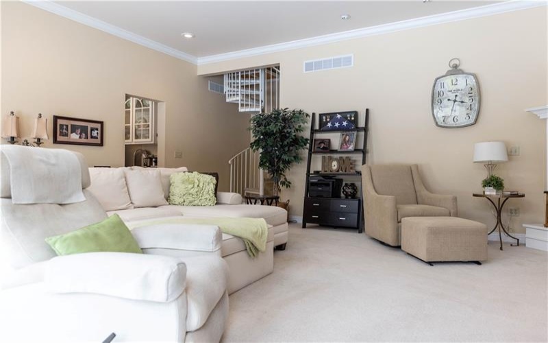 5 High Acres Cir, Greensburg, 15601, 4 Bedrooms Bedrooms, 14 Rooms Rooms,4.1 BathroomsBathrooms,Residential,For Sale,High Acres Cir,1694687