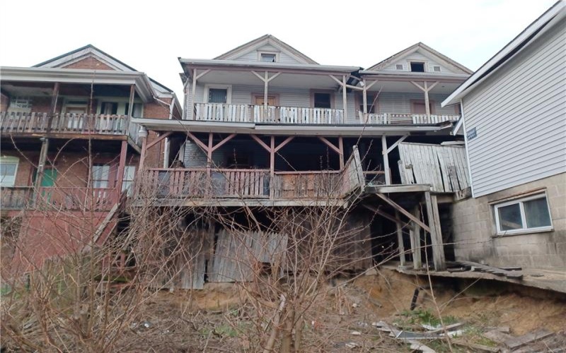 622 Thompson Ave, Donora, 15033, 2 Bedrooms Bedrooms, ,1 BathroomBathrooms,Residential,For Sale,Thompson Ave,1694873