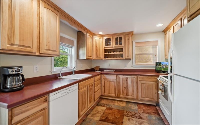 520 Bunker Hill Road, Central City, 15926, 2 Bedrooms Bedrooms, ,2 BathroomsBathrooms,Residential,For Sale,Bunker Hill Road,1691770