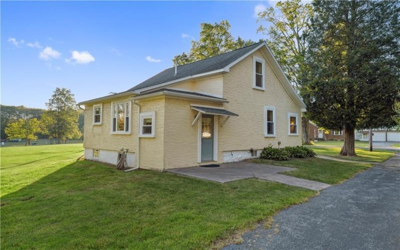 520 Bunker Hill Road, Central City, 15926, 2 Bedrooms Bedrooms, ,2 BathroomsBathrooms,Residential,For Sale,Bunker Hill Road,1691770