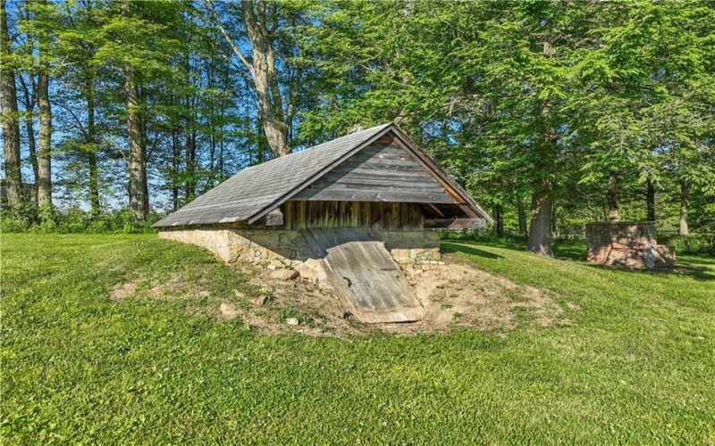 520 Bunker Hill Road, Central City, 15926, 2 Bedrooms Bedrooms, ,2 BathroomsBathrooms,Residential,For Sale,Bunker Hill Road,1691770