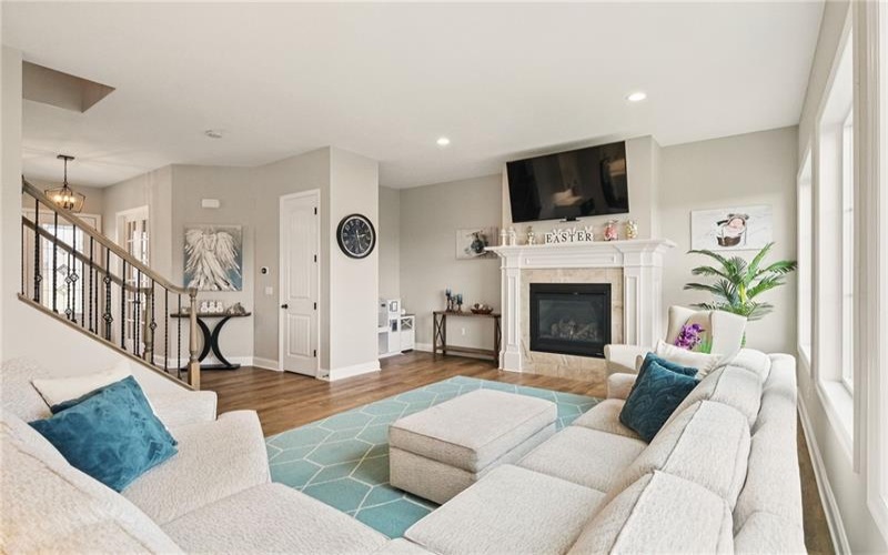 422 Barons Ct, Venetia, 15367, 5 Bedrooms Bedrooms, 11 Rooms Rooms,4.1 BathroomsBathrooms,Residential,For Sale,Barons Ct,1694839