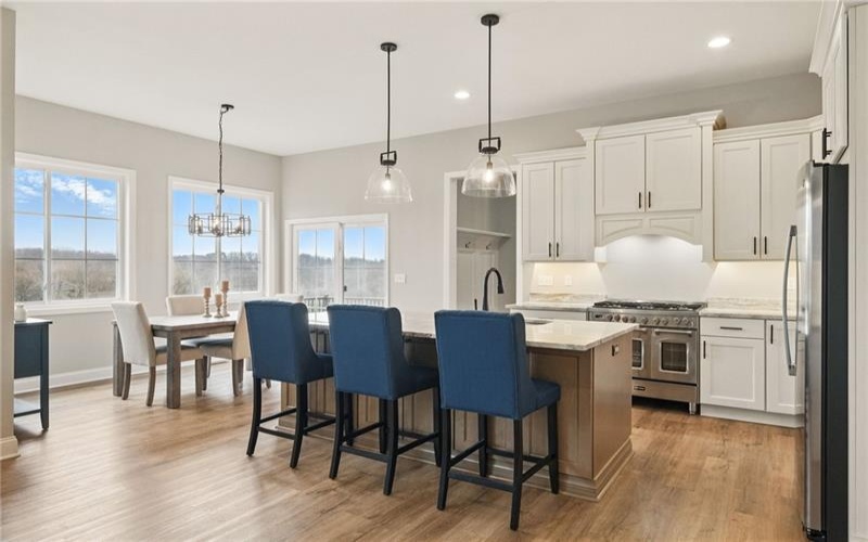 422 Barons Ct, Venetia, 15367, 5 Bedrooms Bedrooms, 11 Rooms Rooms,4.1 BathroomsBathrooms,Residential,For Sale,Barons Ct,1694839