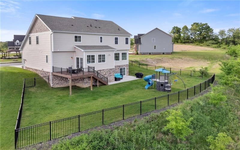 422 Barons Ct, Venetia, 15367, 5 Bedrooms Bedrooms, 11 Rooms Rooms,4.1 BathroomsBathrooms,Residential,For Sale,Barons Ct,1694839