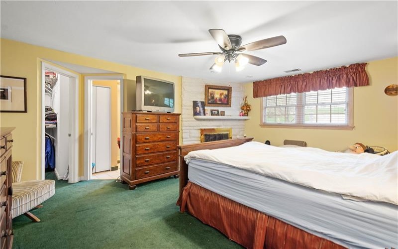 643 Bower Hill Road, Venetia, 15367, 6 Bedrooms Bedrooms, 12 Rooms Rooms,3 BathroomsBathrooms,Residential,For Sale,Bower Hill Road,1695003